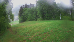Prostřední část sjezdovky a snowpark