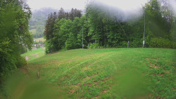 Prostřední část sjezdovky a snowpark