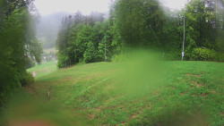 Prostřední část sjezdovky a snowpark