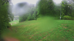 Prostřední část sjezdovky a snowpark