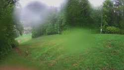 Prostřední část sjezdovky a snowpark