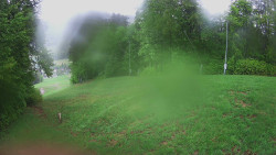 Prostřední část sjezdovky a snowpark