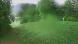 Prostřední část sjezdovky a snowpark