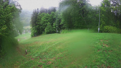 Prostřední část sjezdovky a snowpark