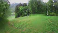 Prostřední část sjezdovky a snowpark