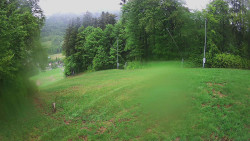 Prostřední část sjezdovky a snowpark