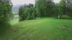 Prostřední část sjezdovky a snowpark