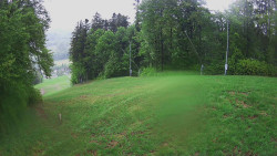 Prostřední část sjezdovky a snowpark