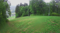 Prostřední část sjezdovky a snowpark
