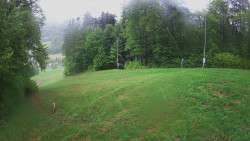 Prostřední část sjezdovky a snowpark
