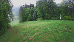 Prostřední část sjezdovky a snowpark