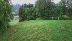 Prostřední část sjezdovky a snowpark