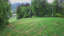 Prostřední část sjezdovky a snowpark