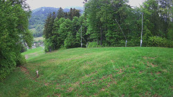 Prostřední část sjezdovky a snowpark