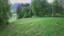 Prostřední část sjezdovky a snowpark