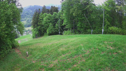 Prostřední část sjezdovky a snowpark