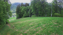 Prostřední část sjezdovky a snowpark