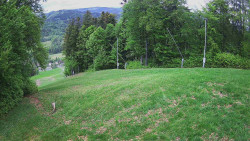 Prostřední část sjezdovky a snowpark