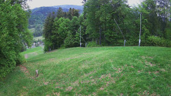 Prostřední část sjezdovky a snowpark