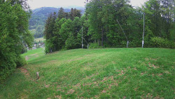 Prostřední část sjezdovky a snowpark