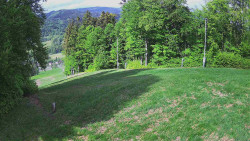 Prostřední část sjezdovky a snowpark
