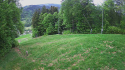 Prostřední část sjezdovky a snowpark