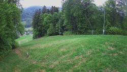 Prostřední část sjezdovky a snowpark
