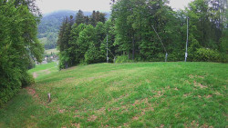 Prostřední část sjezdovky a snowpark