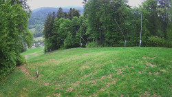 Prostřední část sjezdovky a snowpark
