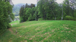 Prostřední část sjezdovky a snowpark