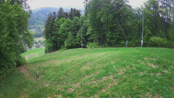 Prostřední část sjezdovky a snowpark