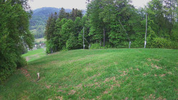 Prostřední část sjezdovky a snowpark