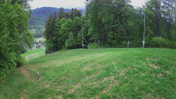 Prostřední část sjezdovky a snowpark