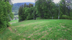Prostřední část sjezdovky a snowpark