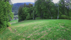 Prostřední část sjezdovky a snowpark