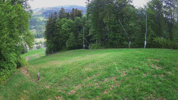 Prostřední část sjezdovky a snowpark