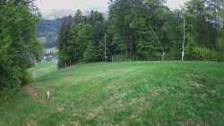 Prostřední část sjezdovky a snowpark