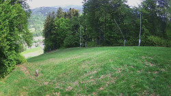 Prostřední část sjezdovky a snowpark