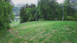Prostřední část sjezdovky a snowpark