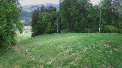 Prostřední část sjezdovky a snowpark
