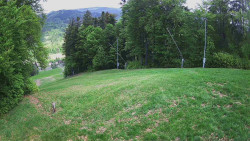 Prostřední část sjezdovky a snowpark