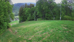 Prostřední část sjezdovky a snowpark