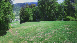 Prostřední část sjezdovky a snowpark