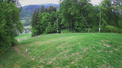 Prostřední část sjezdovky a snowpark