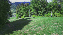 Prostřední část sjezdovky a snowpark