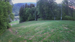 Prostřední část sjezdovky a snowpark