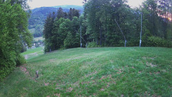 Prostřední část sjezdovky a snowpark