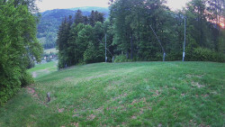 Prostřední část sjezdovky a snowpark