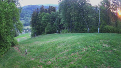 Prostřední část sjezdovky a snowpark