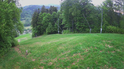 Prostřední část sjezdovky a snowpark